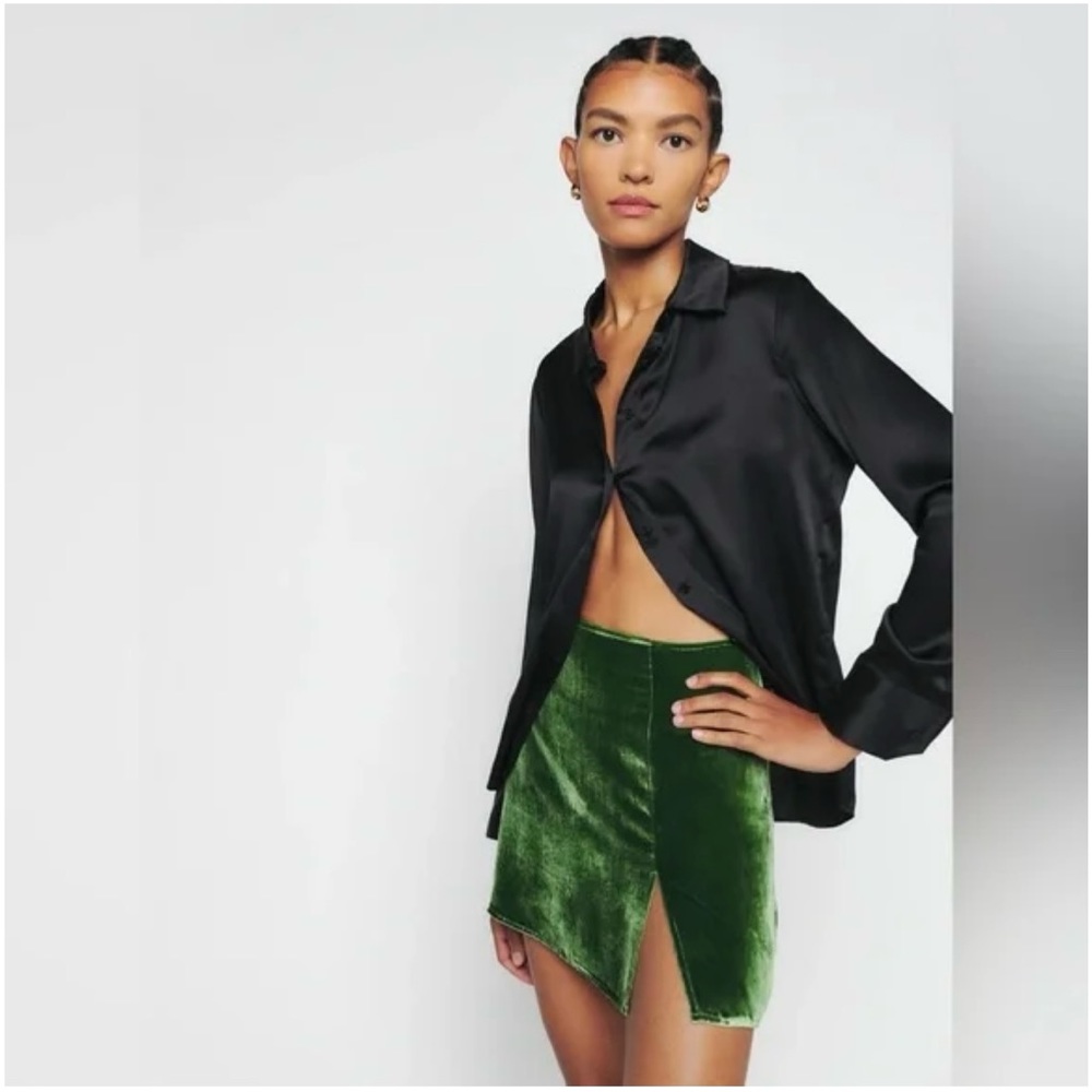 Reformation Cleo size 4 green velvet skirt